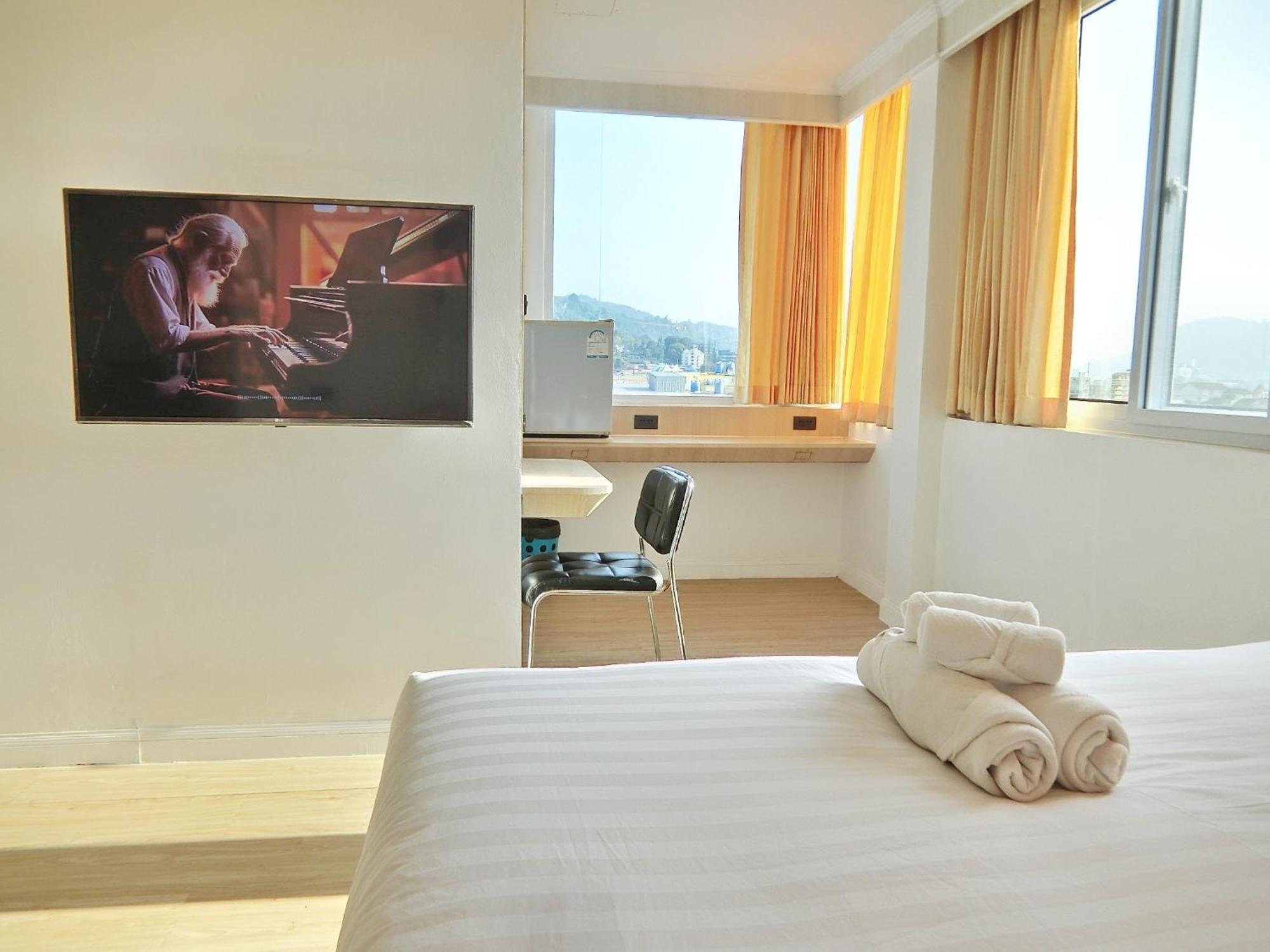 Sira Boutique Residence - Newly Renovated Patong Eksteriør billede