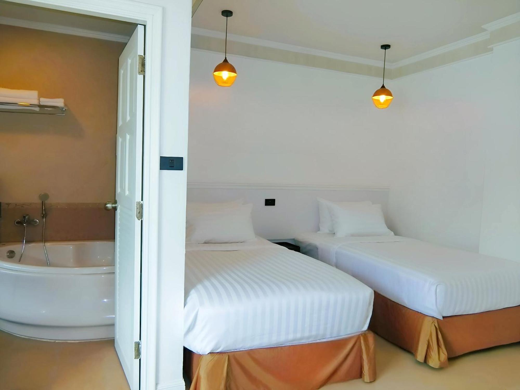 Sira Boutique Residence - Newly Renovated Patong Eksteriør billede