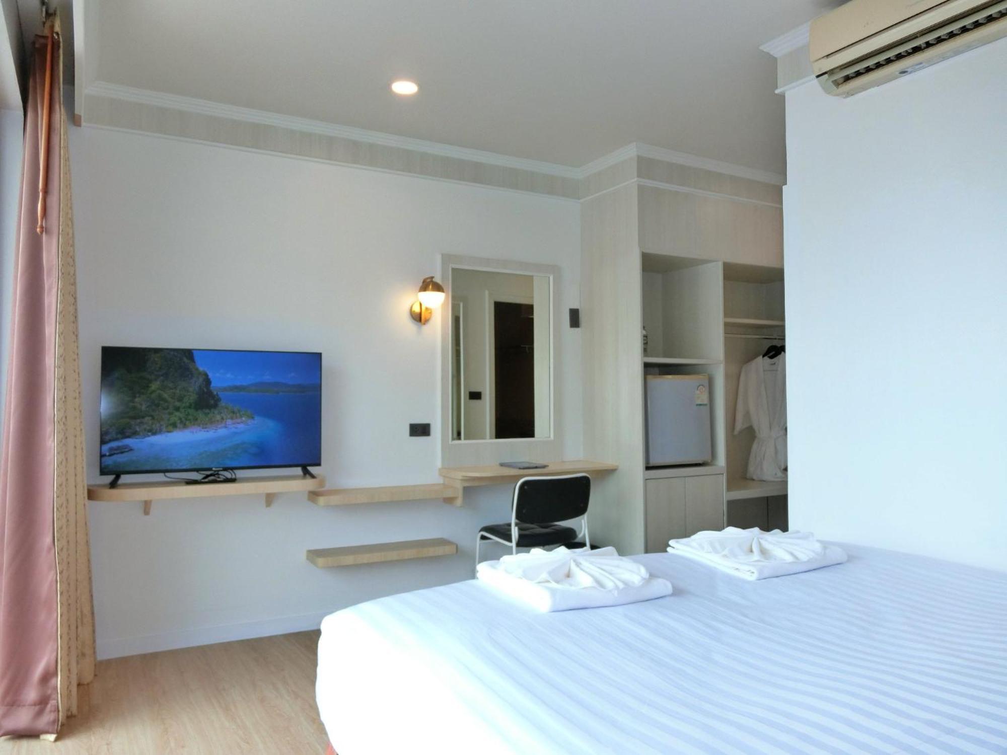 Sira Boutique Residence - Newly Renovated Patong Eksteriør billede