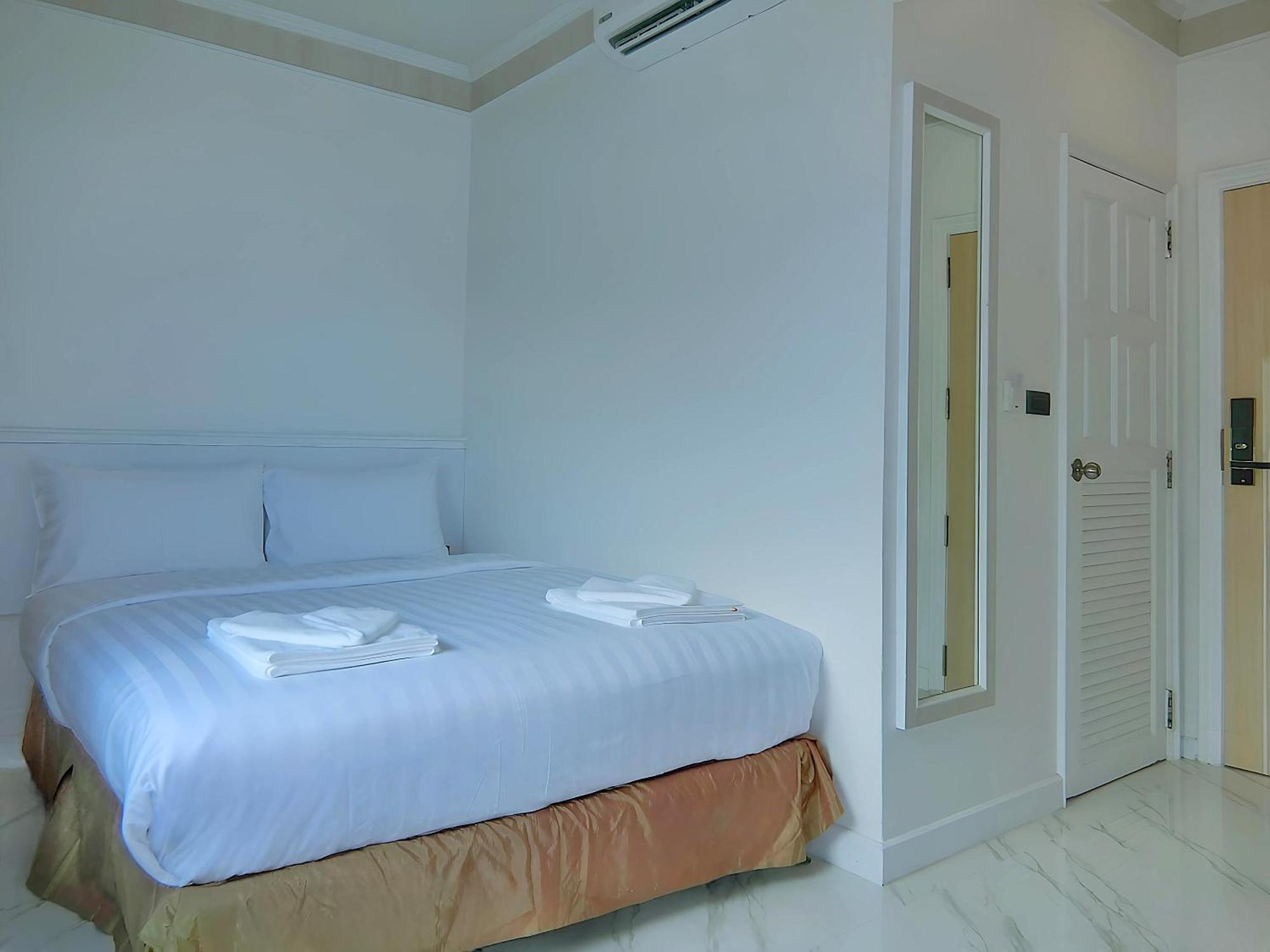 Sira Boutique Residence - Newly Renovated Patong Eksteriør billede